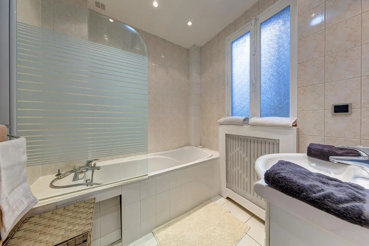 Pelicanstay At 16th Arr Apartamento *